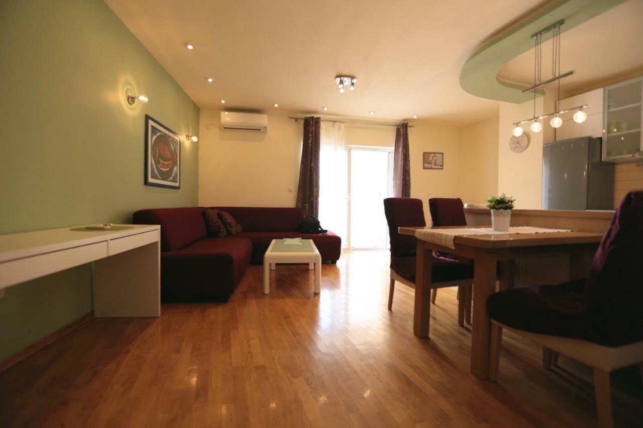 Apartman Vrsalovic سومارتين المظهر الخارجي الصورة